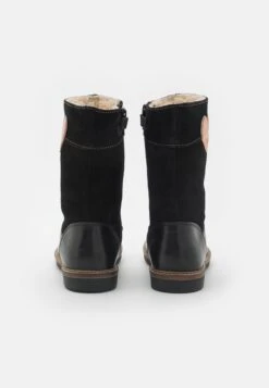 Friboo Stivali AltiBlack Bambini Stivali F5713J05D-Q11 -Negozio online Friboo Italia 0b6448d468884f2f98e7d16440ecb130