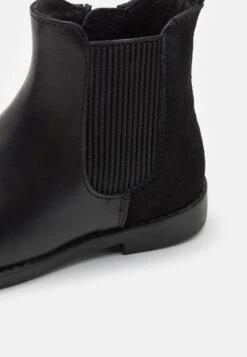 Friboo LeatherStivalettiBlack Bambini Stivali F5713I0GK-Q11 -Negozio online Friboo Italia 13515217c26443ab8cbbd9824fdfd10b