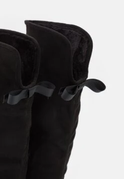 Friboo Stivali AltiBlack Bambini Stivali F5713J030-Q11 -Negozio online Friboo Italia 32dc92766a564a30bf1147bec66724d4