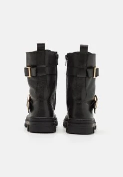 Friboo LeatherStivali Con I Lacci Black Bambini Stivali F5713J04F-Q11 8 Friboo LeatherStivali Con I Lacci Black Bambini Stivali F5713J04F-Q11 -Negozio online Friboo Italia 92a96d14a4834625a43586f08b801a3a