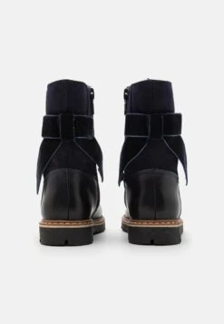 Friboo LeatherStivali Da Neve Dark Blue Bambini Stivali F5713I0GL-K11 -Negozio online Friboo Italia da70f55734f44b07b6dc0745ed49e659